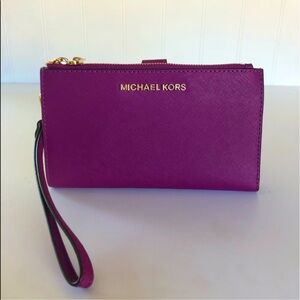 Michael Kors Wristlet Jet Set Travel Double zip wristlet wallet